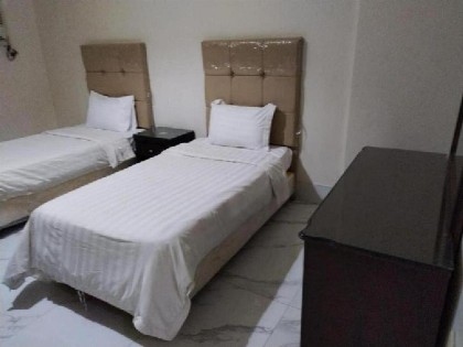 الحسناء المتطورة - image 7