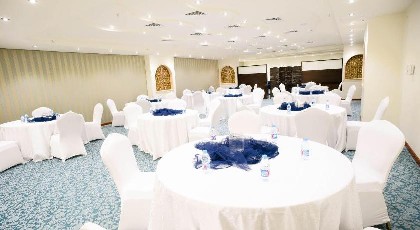 Quiet Shatea Jeddah Hotel - image 12