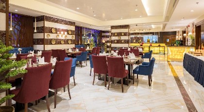 Quiet Shatea Jeddah Hotel - image 7