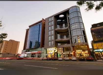 The S Hotel - image 17