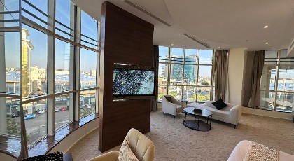 The S Hotel - image 4