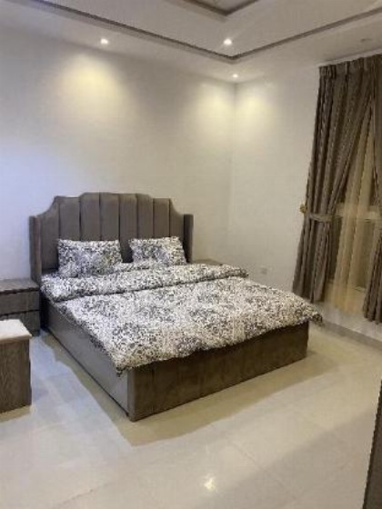 Quiet apartment near the airport  - image 5