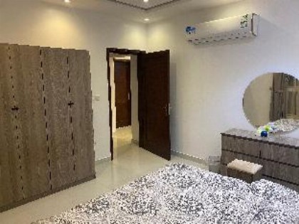 Quiet apartment near the airport  - image 6
