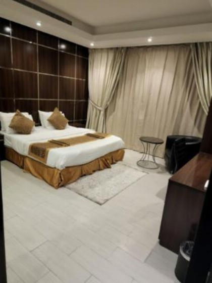 Green Leaf Hotel - image 11