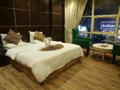 Green Leaf Hotel - image 12