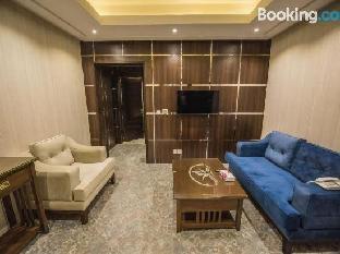 Green Leaf Hotel - image 7