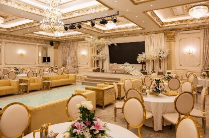 Seasons Park Hotel - image 11
