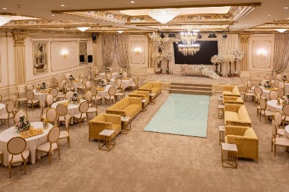 Seasons Park Hotel - image 20