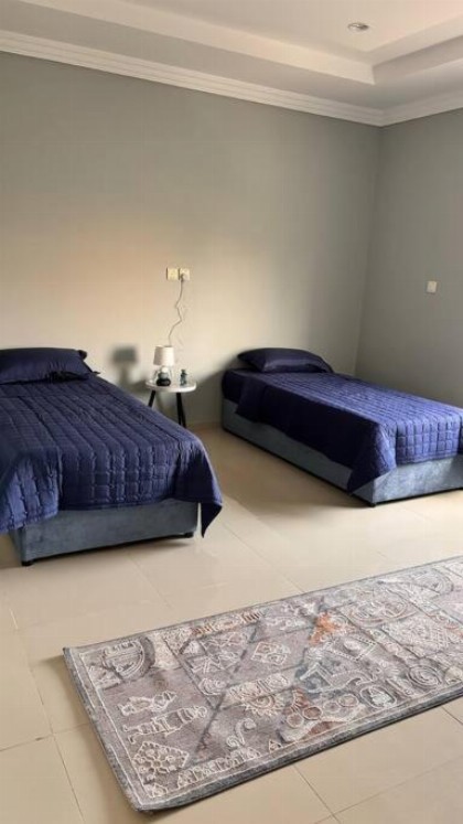 Elegant apartment - image 10