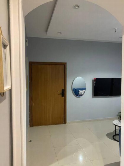 Elegant apartment - image 12