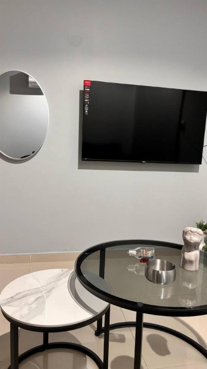 Elegant apartment - image 7