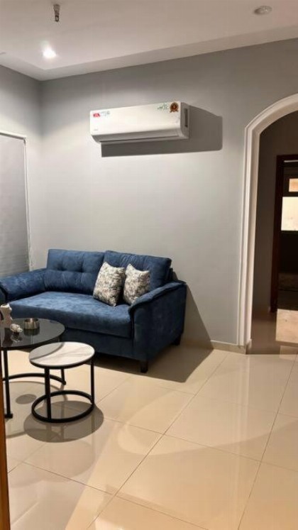 Elegant apartment - image 8