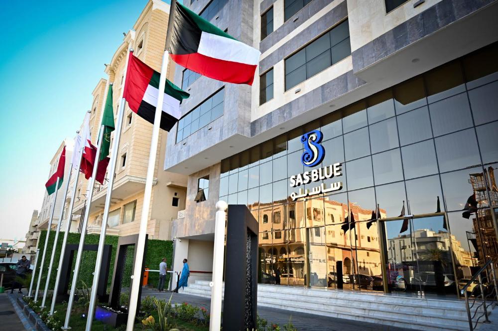 sas blue suites - image 5