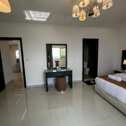 Sky-high Villa فيلا عنان السماء - image 13