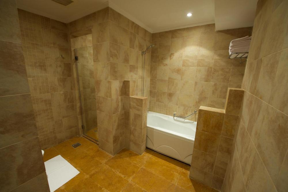 Al Rawasi Hotel Suites - image 4