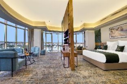 Aluya Hotel - image 1