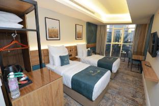 Aluya Hotel - image 5