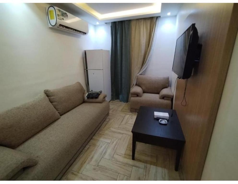 Mera Park Hotel - image 5