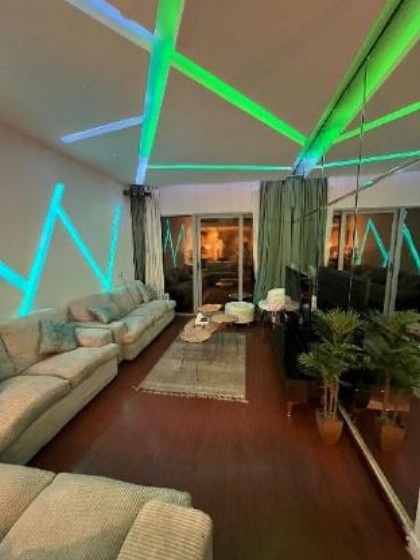 Damac tower apartment - image 8