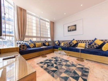 شقق فاخرة في برج المسارات - image 10