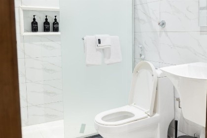 شقة فندقية مطلة على البحر - image 8