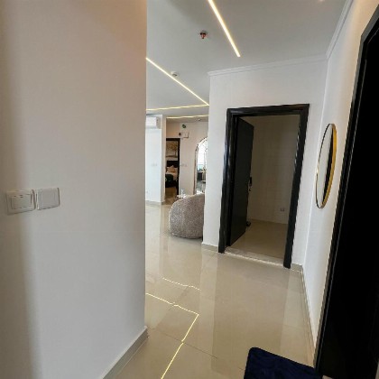 Sky-high Villa فيلا عنان السماء - image 12