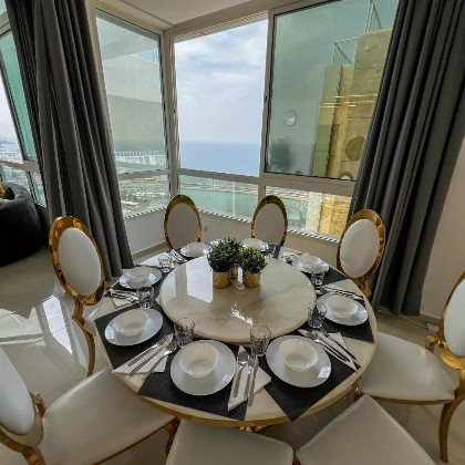 Sky-high Villa فيلا عنان السماء - image 15