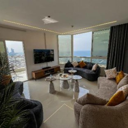 Sky-high Villa فيلا عنان السماء - image 2