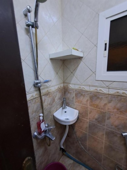 شقة خاصة غرفة وصاله - image 14