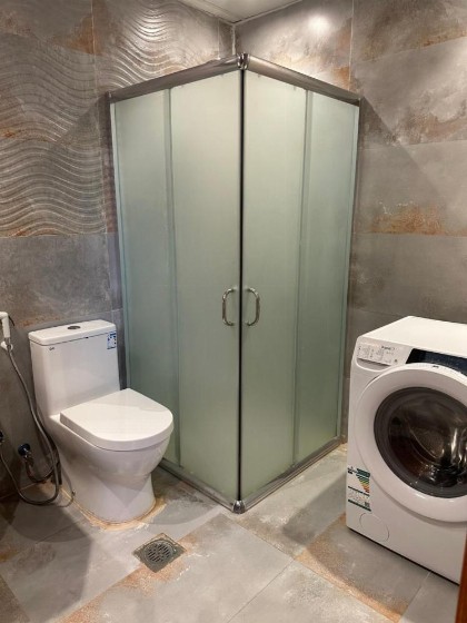 Luxury Apartment - image 10