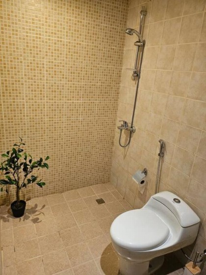 Stylish Apartment in the heart of Jeddah - image 17