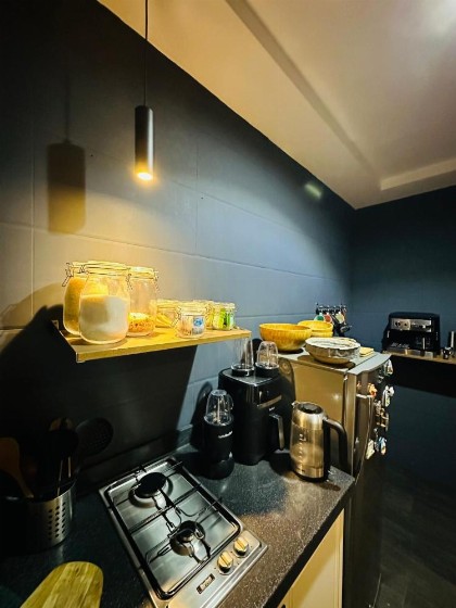 The calm studio - image 14