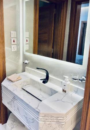 Furnished Allolow Beach Suites - image 3