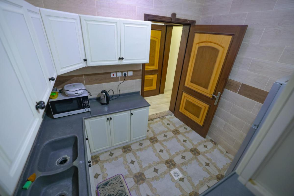Alfarsiah Senior Suite - image 4