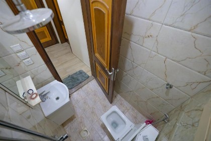 Alfarsiah Senior Suite - image 6