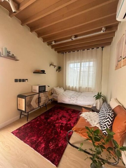 Warm Room - image 12
