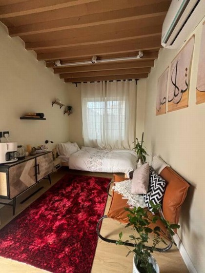 Warm Room - image 15