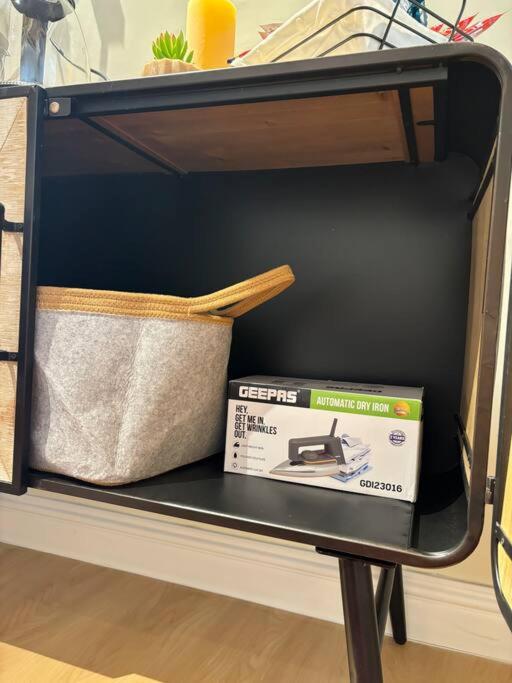 Warm Room - image 2