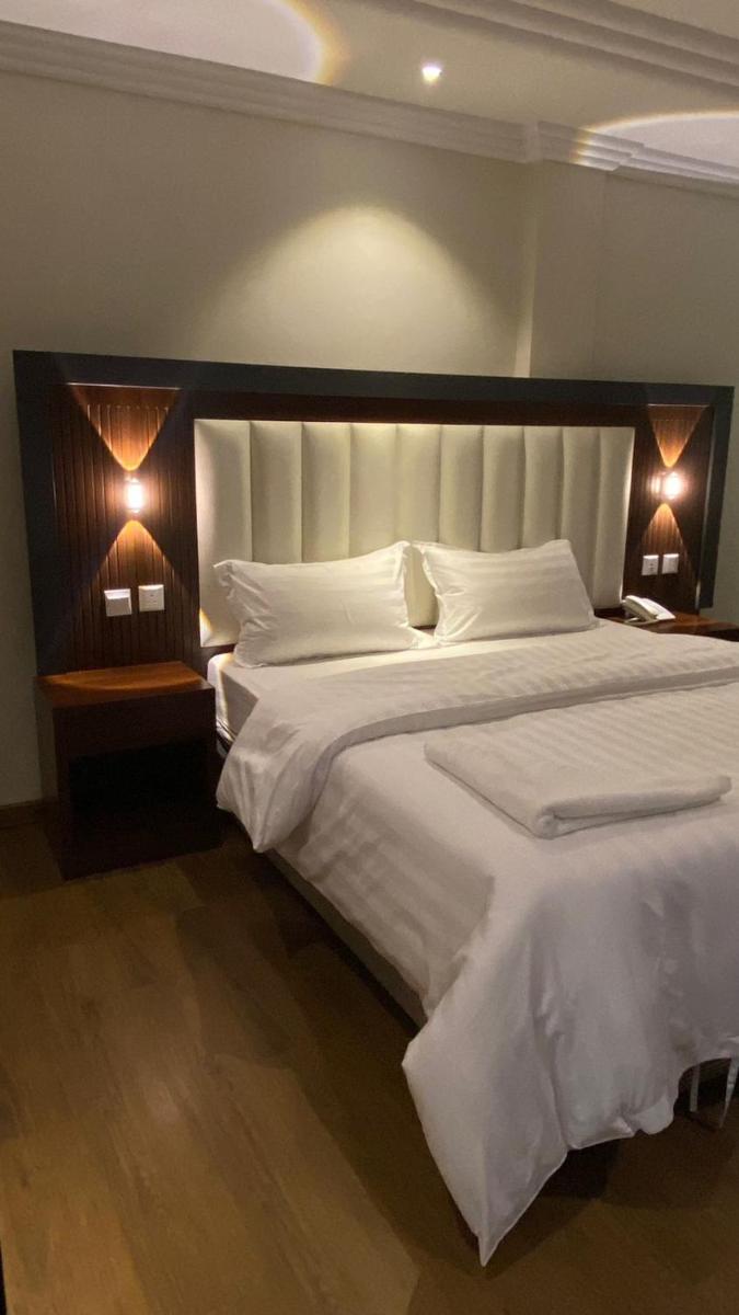 Diva Hotel 2 - main image