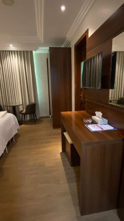 Diva Hotel 2 - image 6