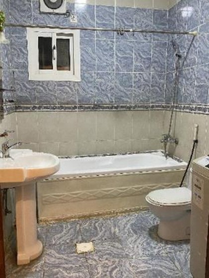 Hamdaniya شقة واسعه غرفة نوم وصاله ومطبخ  - image 9