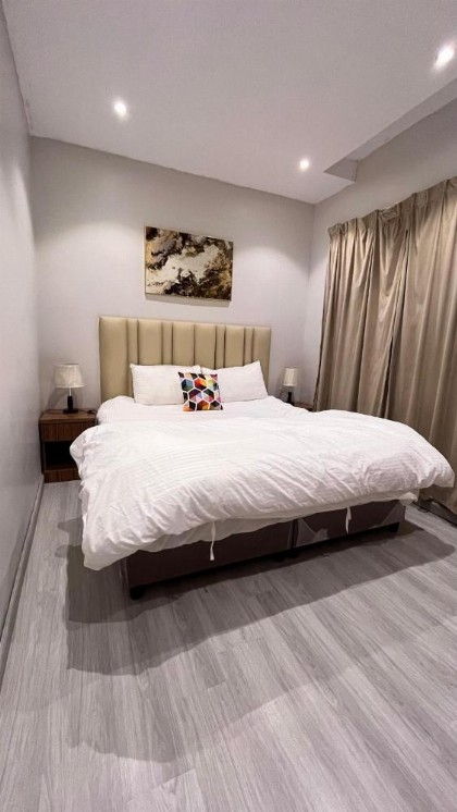 Modern Residential Apartment by Vacantals - image 16