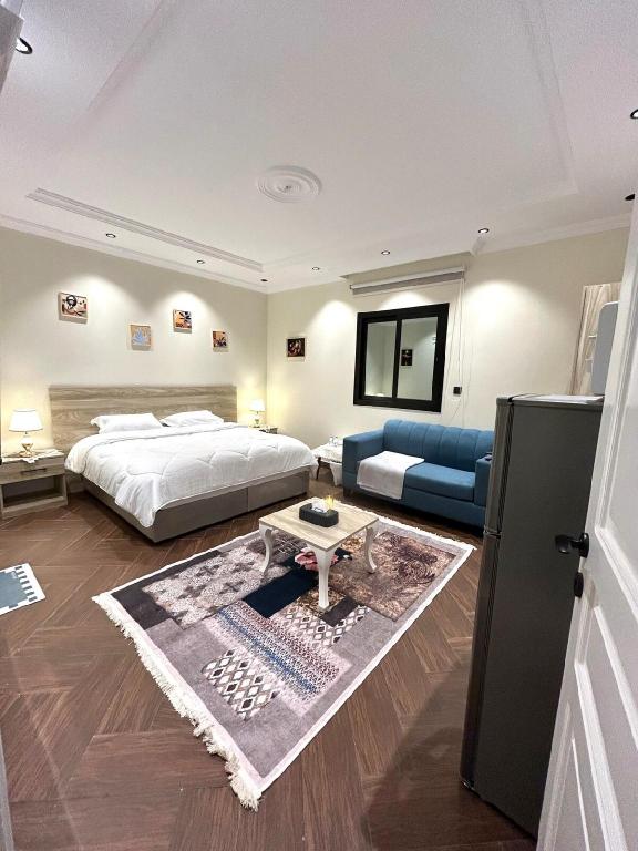 Double bed with hotel VIP - main image