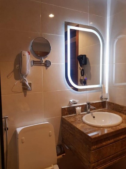 grand view hotel - image 6