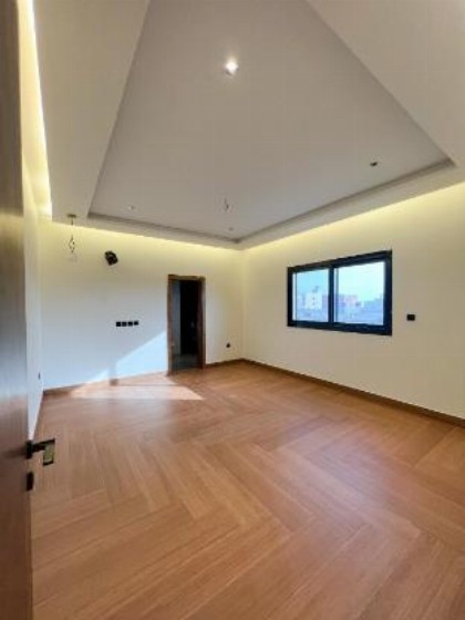 Obhour villa yearly contract - فيلا للإيجار السنوي - image 16