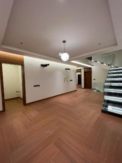 Obhour villa yearly contract - فيلا للإيجار السنوي - image 2