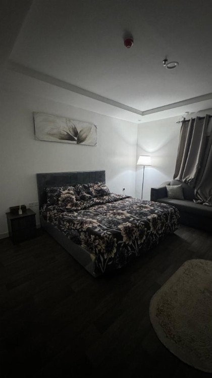 استديو انيق وفاخر - image 5