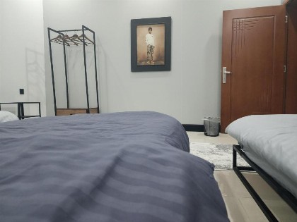 Luxury apartment with 2 bedrooms & living room - image 14