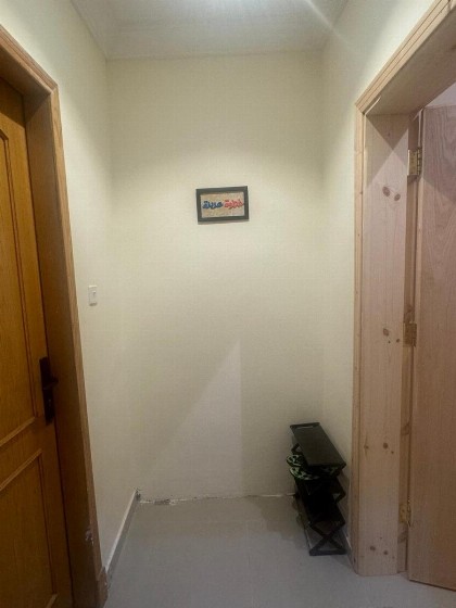 one room - image 3