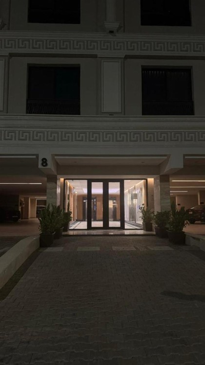 شقه جدة الفاخره - image 1